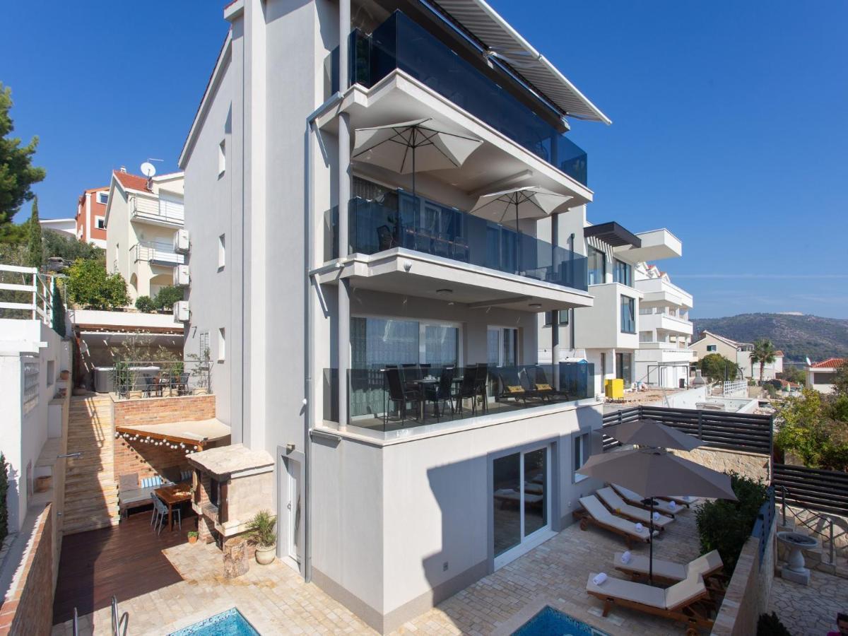 Apartments Aqua Τρογκίρ Εξωτερικό φωτογραφία