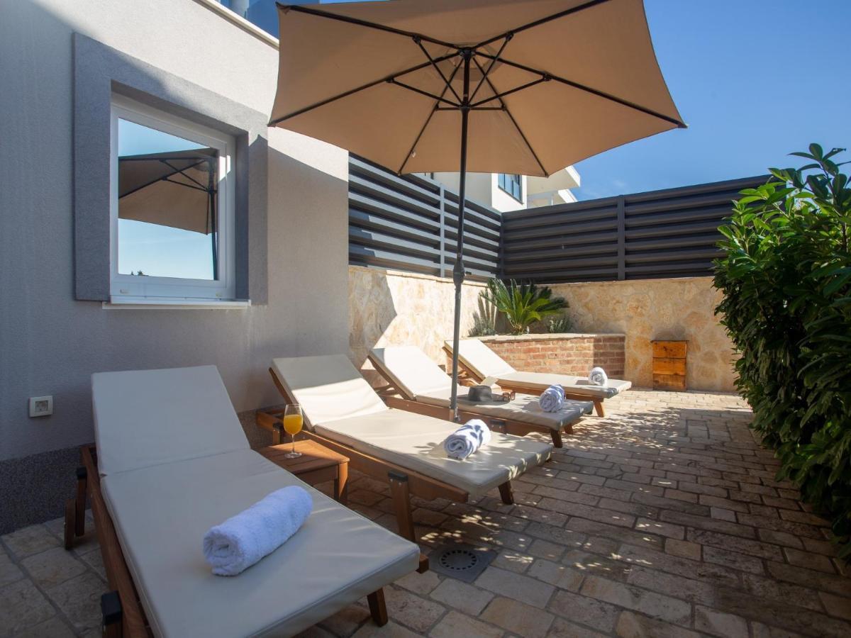 Apartments Aqua Τρογκίρ Εξωτερικό φωτογραφία
